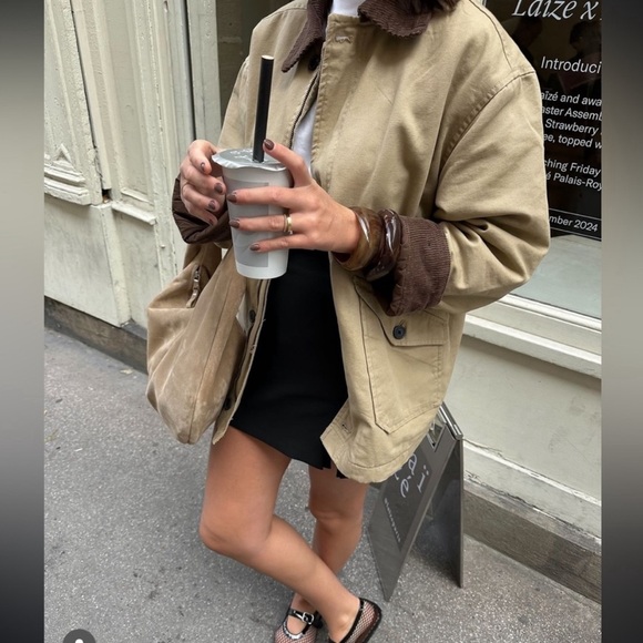 NWT H&M oversized canvas jacket beige brown chore barn jacket size XS and Small - Picture 8 of 13